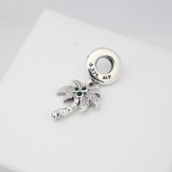 Pandora Palm Tree & Coconuts Dangle Charm S925 Sterling Silver with box - Picture 1 of 5